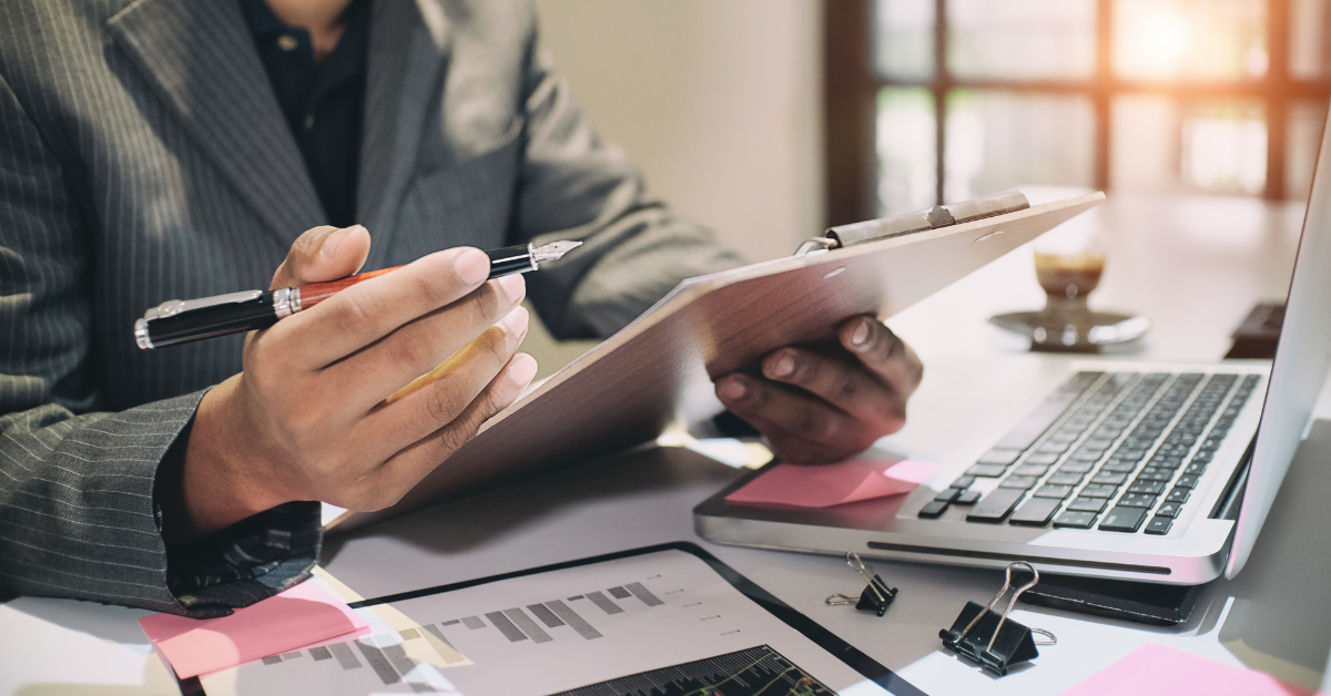 Accountant Work Life Balance: 10 Wellbeing Tips and Recommendations 