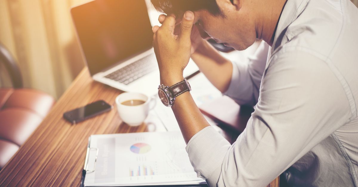 Accounting Burnout: Meaning, Signs & Tips to Tackle Bookkeeping Fatigue