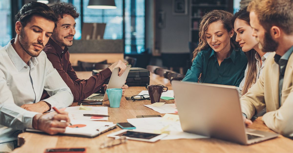 Late Hours for Accountants: The Industry Reality