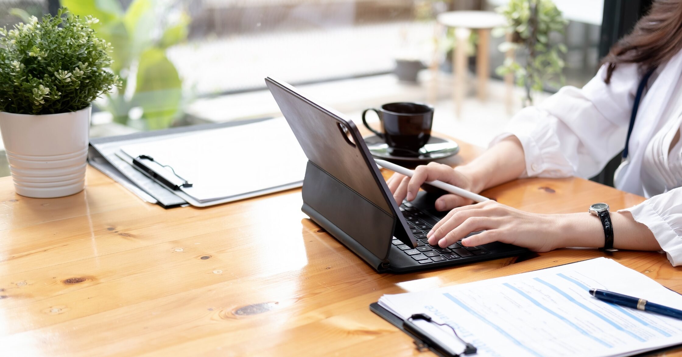 Offshore Accounting: Resolving Employee Apprehensions and Managing Confidence