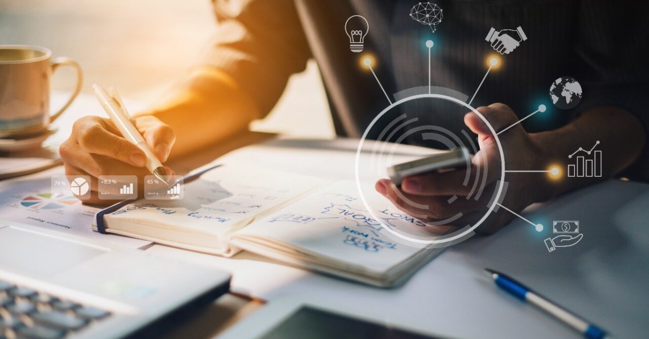 The Role of Technology in Streamlining Payroll for MNCs
